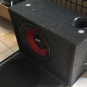 深圳風(fēng)華貼片電容代理商：貼片電容對(duì)音質(zhì)也有影響？