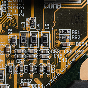 村田貼片電容訂單排滿，國產(chǎn)貼片電容的機(jī)會來了嗎？