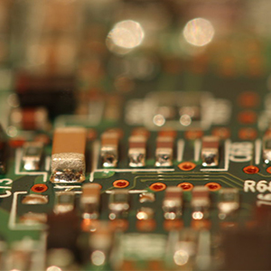 三星貼片電容代理告訴你車載領(lǐng)域看重的什么？